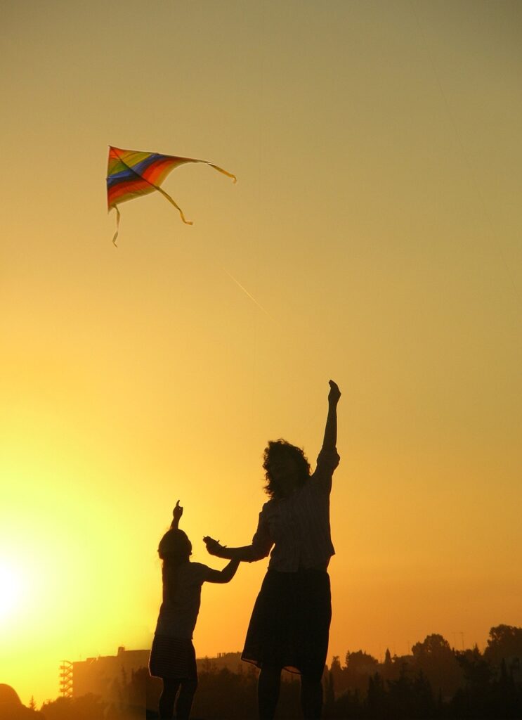 kite, play, family, happy, childhood, kid, sky, flying, playful, together, summer, child, parent, woman, mother, happiness, activity, game, fun, outdoors, sunset, nature, silhouette, mom, happy mothers day, mum